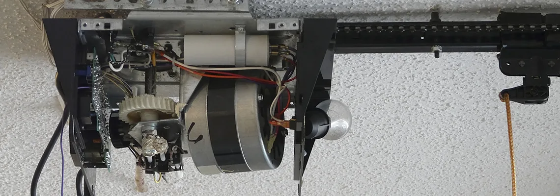 Sliding Garage Door Humming Noise Repair in Mirrabooka, WA